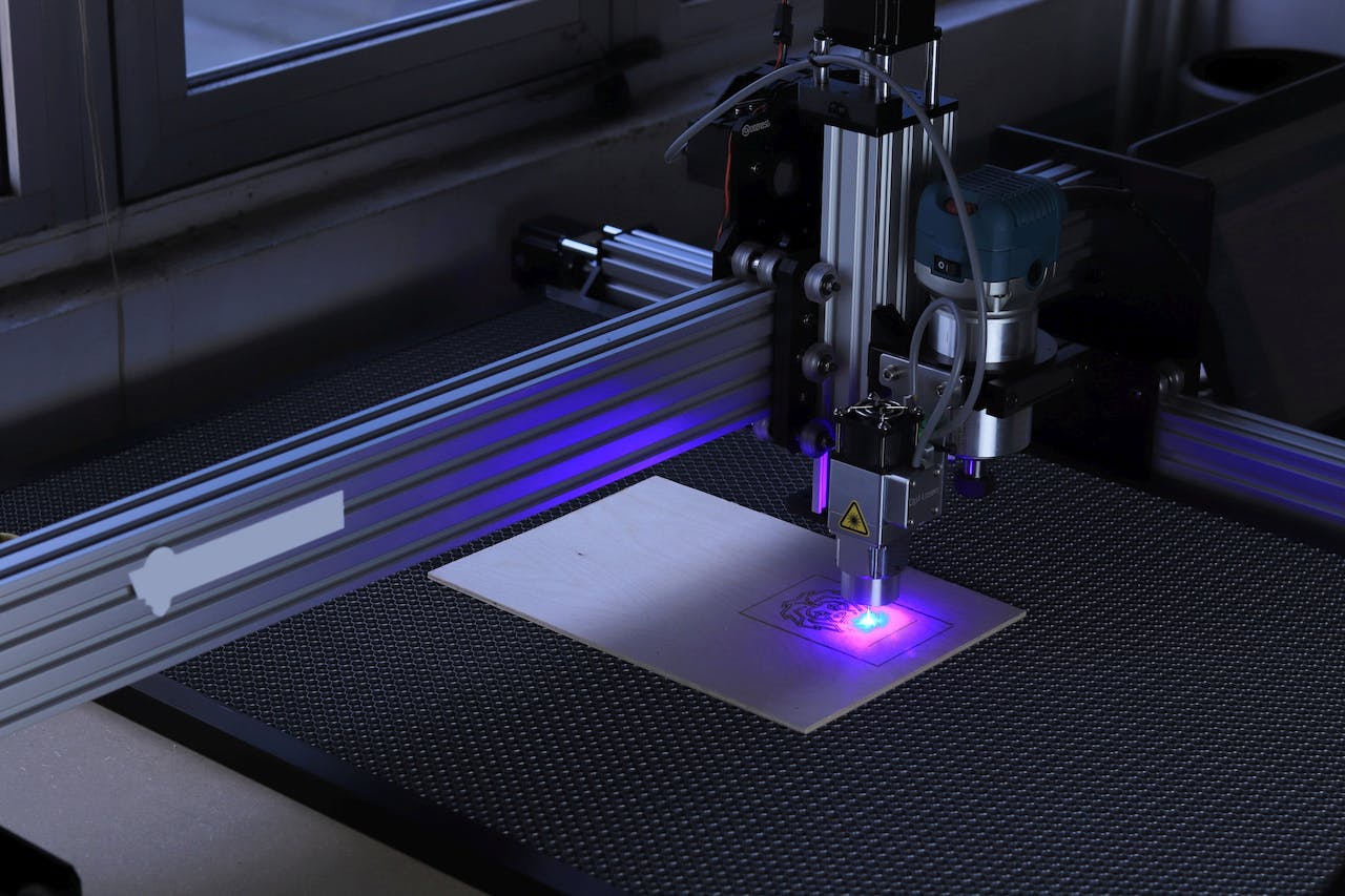 uslugi cnc