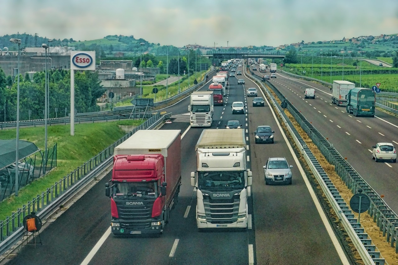 miedzynarodowy transport drogowy zalety
